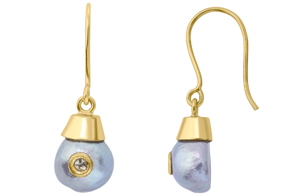 Jadau Grey Pearl & Diamond Earrings