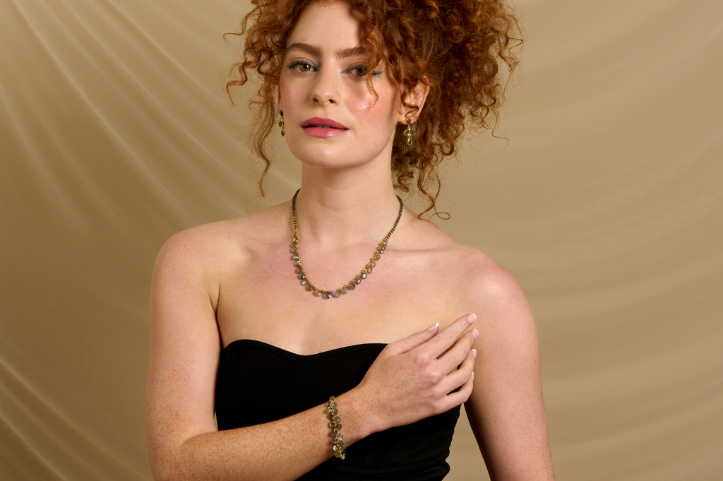 Diva Labradorite Single Line Bead Necklace